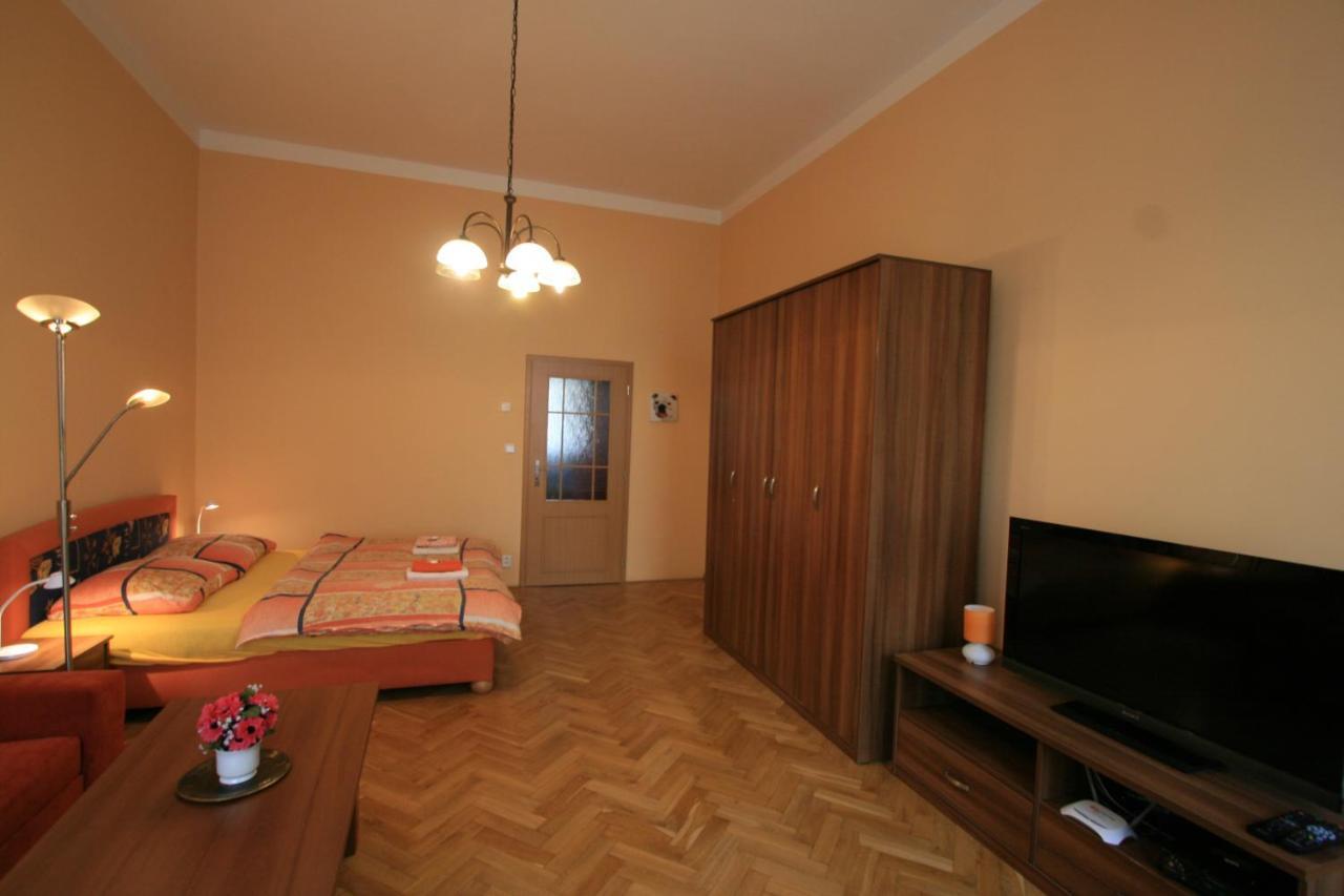Apartment No. 19 Jaltska 3 Karlovy Vary Dış mekan fotoğraf
